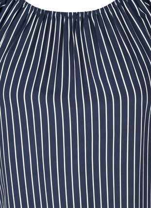 Stripete viskosebluse med korte ermer, Blue White stripe, Packshot image number 2