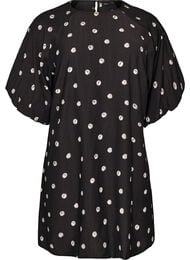 Kort kjole i viskose med ballongermer, 9990