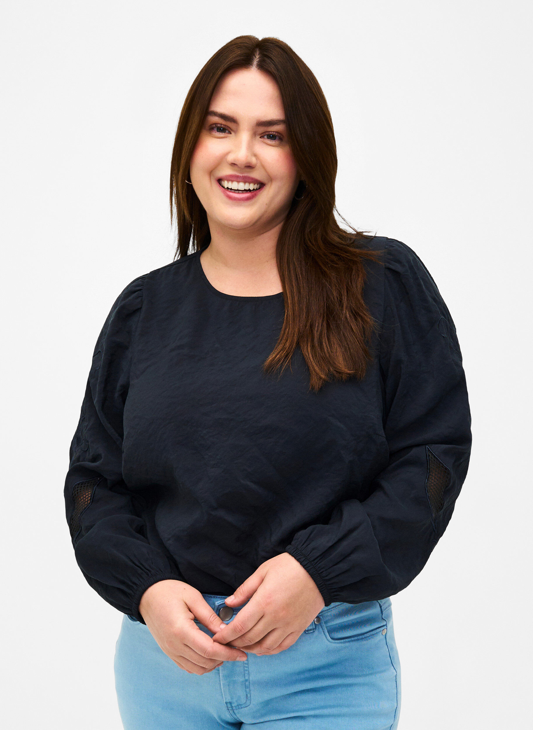 Zizzi Bluse i Tencel &trade; Modal med broderidetaljer, Black, Model image number 0