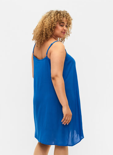 Ensfarget kjole i viskose med stropper, Victoria blue, Model image number 1