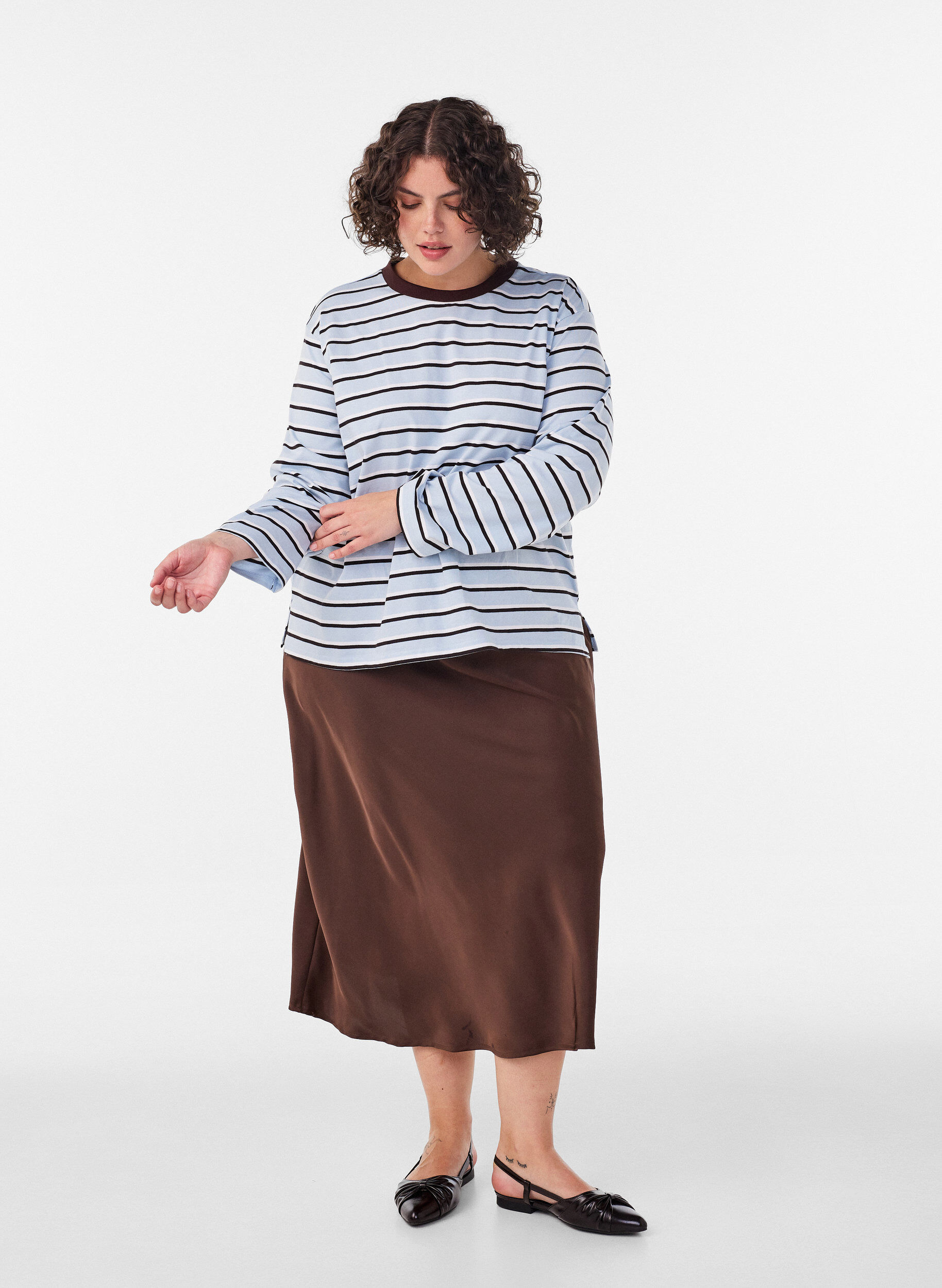 ZizziBasis t-skjorte med lange ermer, Bl&aring;, Model image number 1