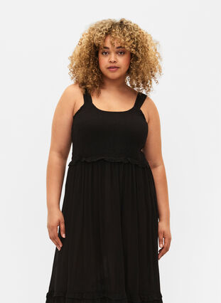 Midikjole i viskose med smock, Black, Model image number 2