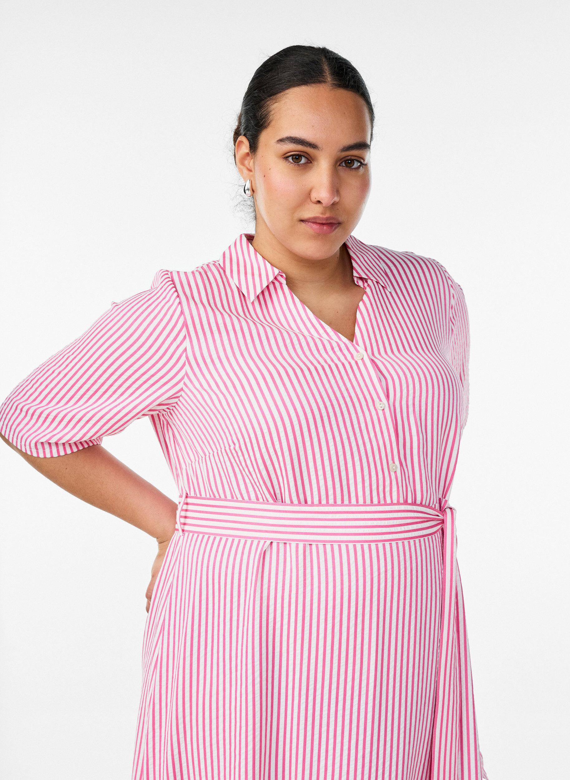 ZizziSkjortekjole i ankellengde med bindebelte og striper, Rosa, Model image number 2