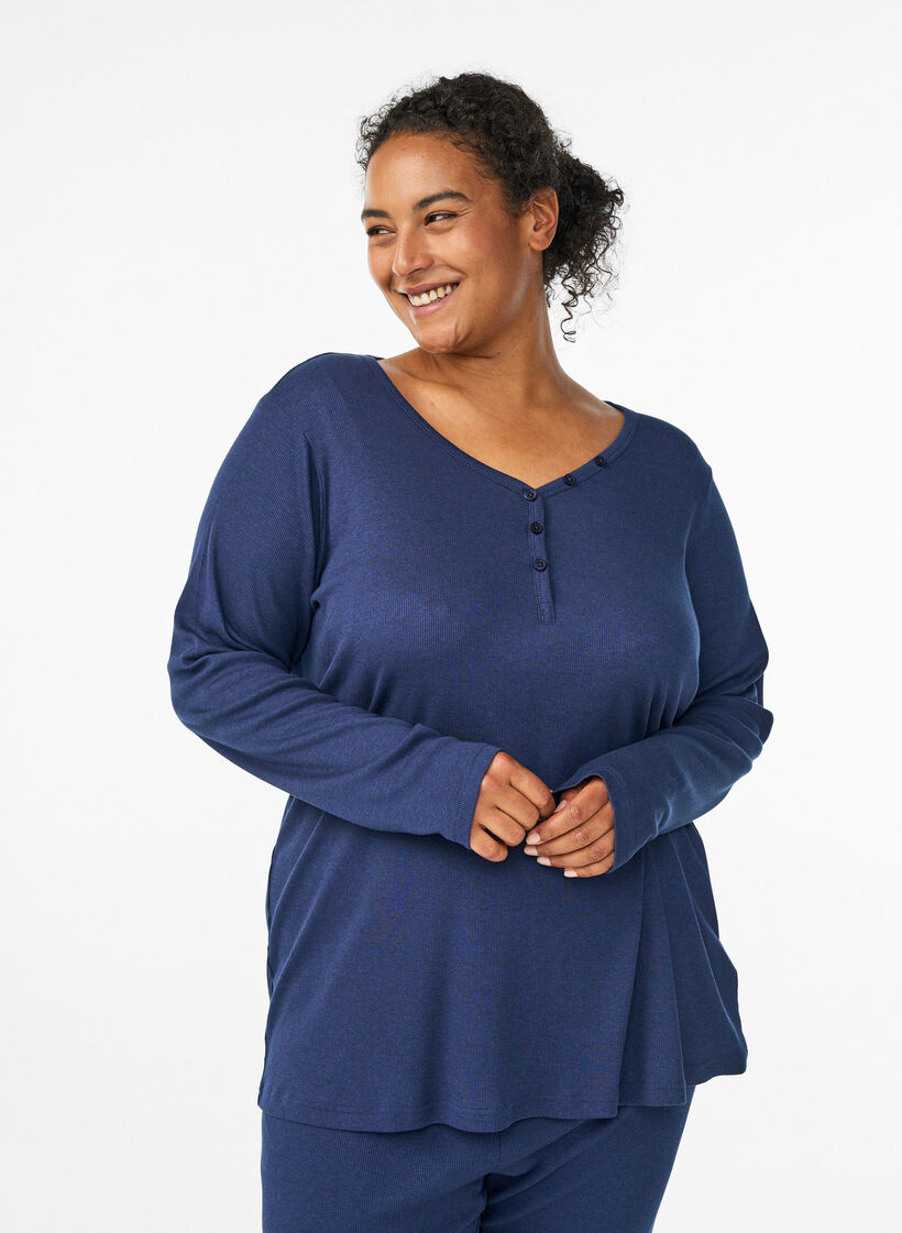 Ribbestrikket natttopp med lange ermer og knapper, Blå, Model