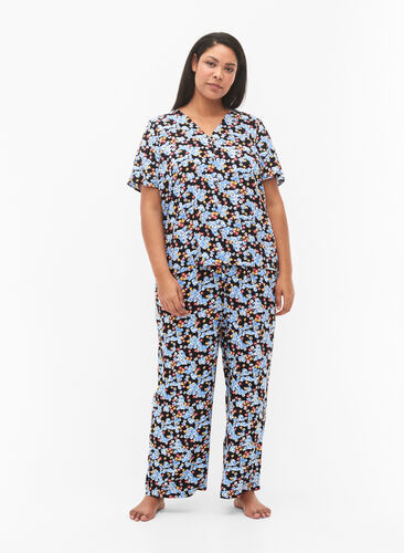 Løse pysjamasbukser i viskose med mønster, Black Blue Flower, Model image number 0