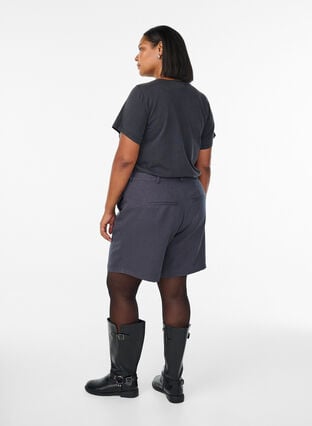 Zizzi Skreddersydde bermudashorts med lommer, Dark Grey , Model image number 2