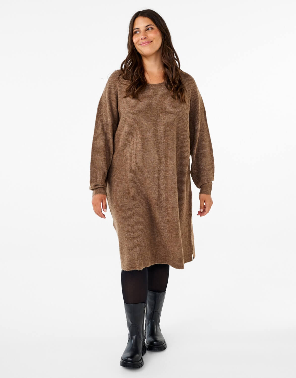 Hvite a-formet kjoler