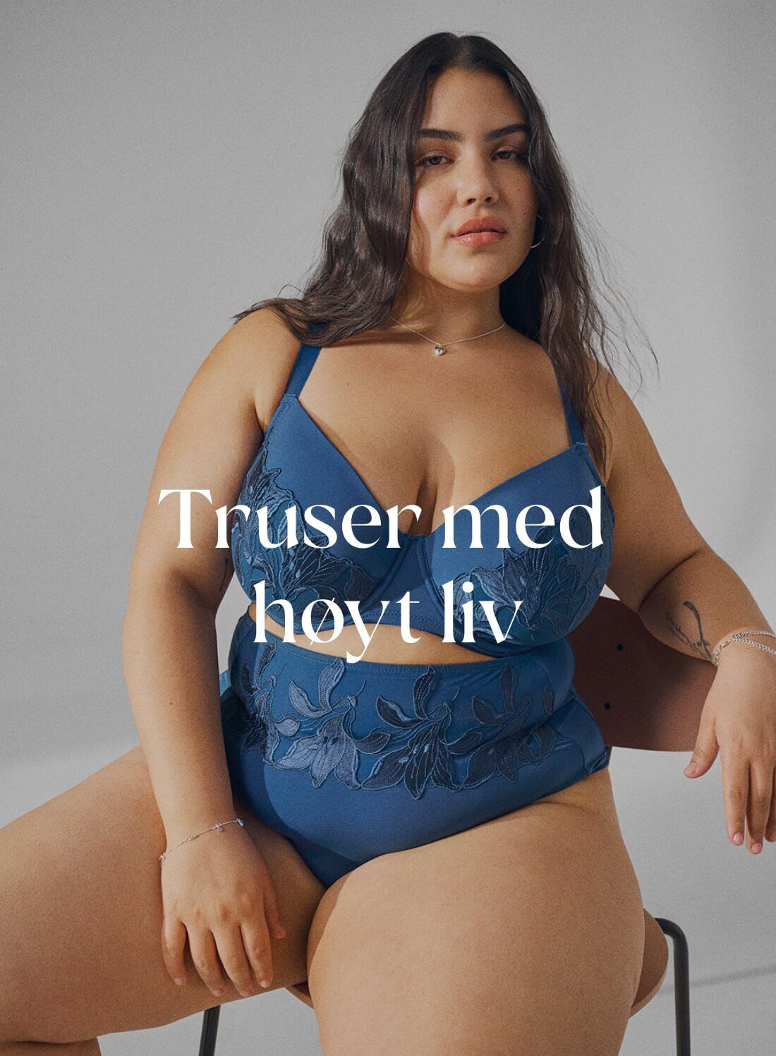Truser med høyt liv i store størrelser til dame - Størrelse 40-64 - Zizzi