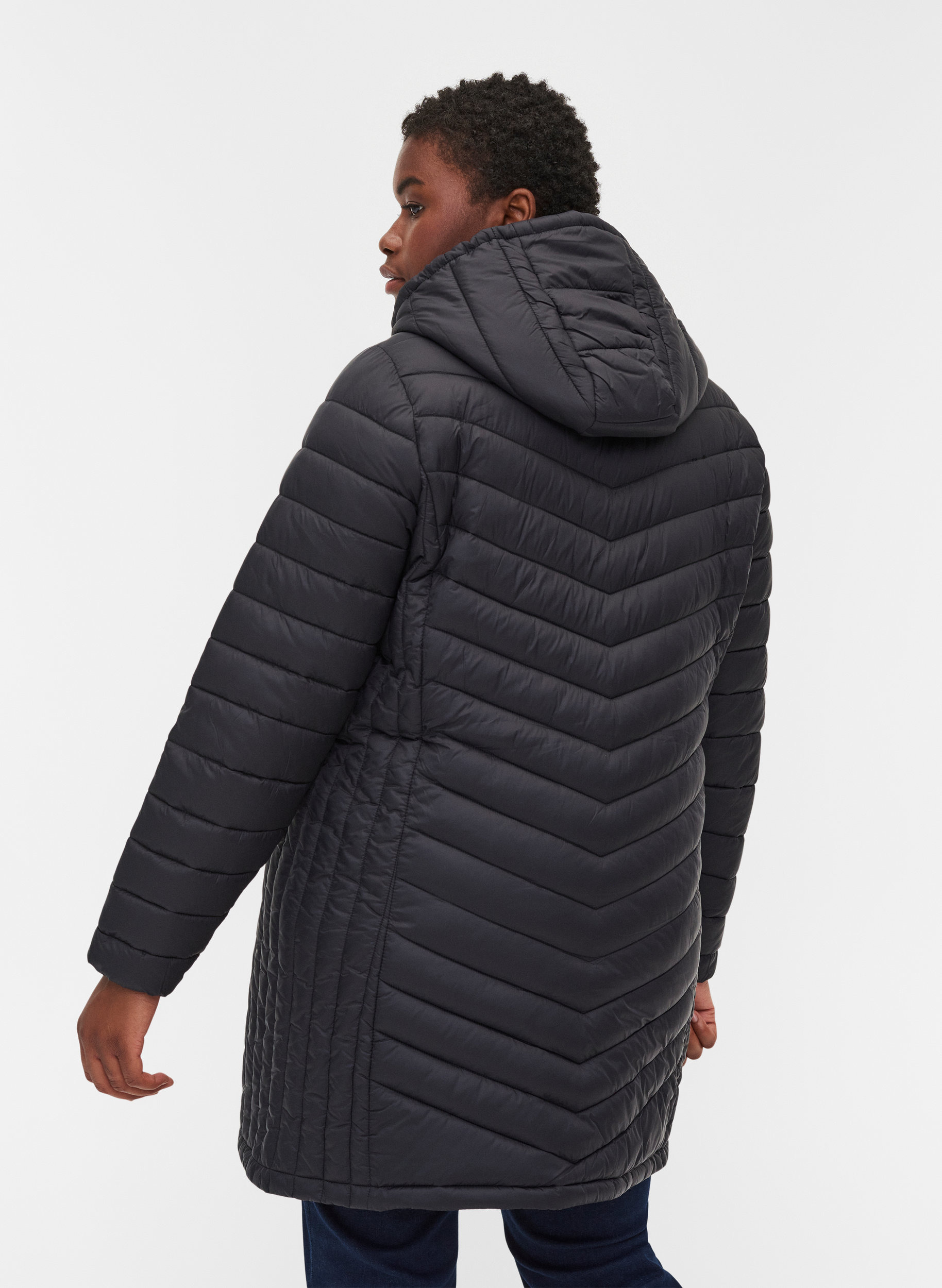 Lett jakke med quiltet mønster, avtagbar hette og lommer, Black, Model image number 1