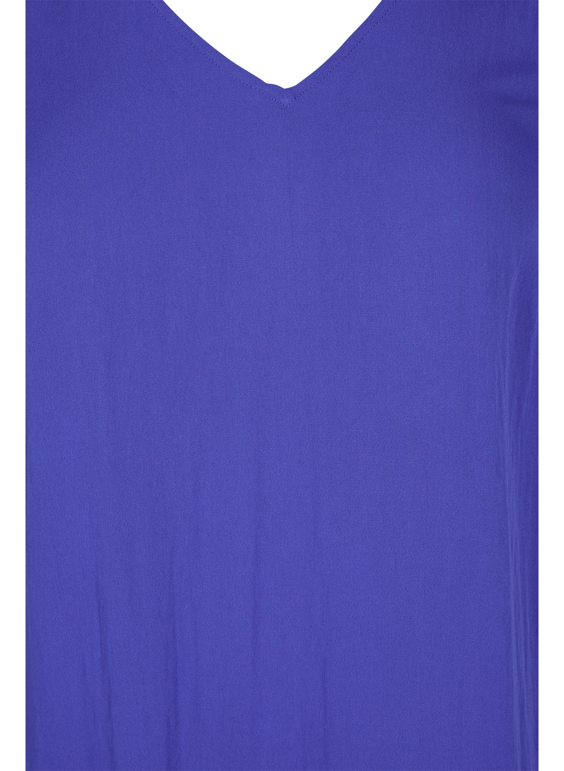 Kortermet viskosekjole med V-hals, Dazzling Blue, Packshot image number 2