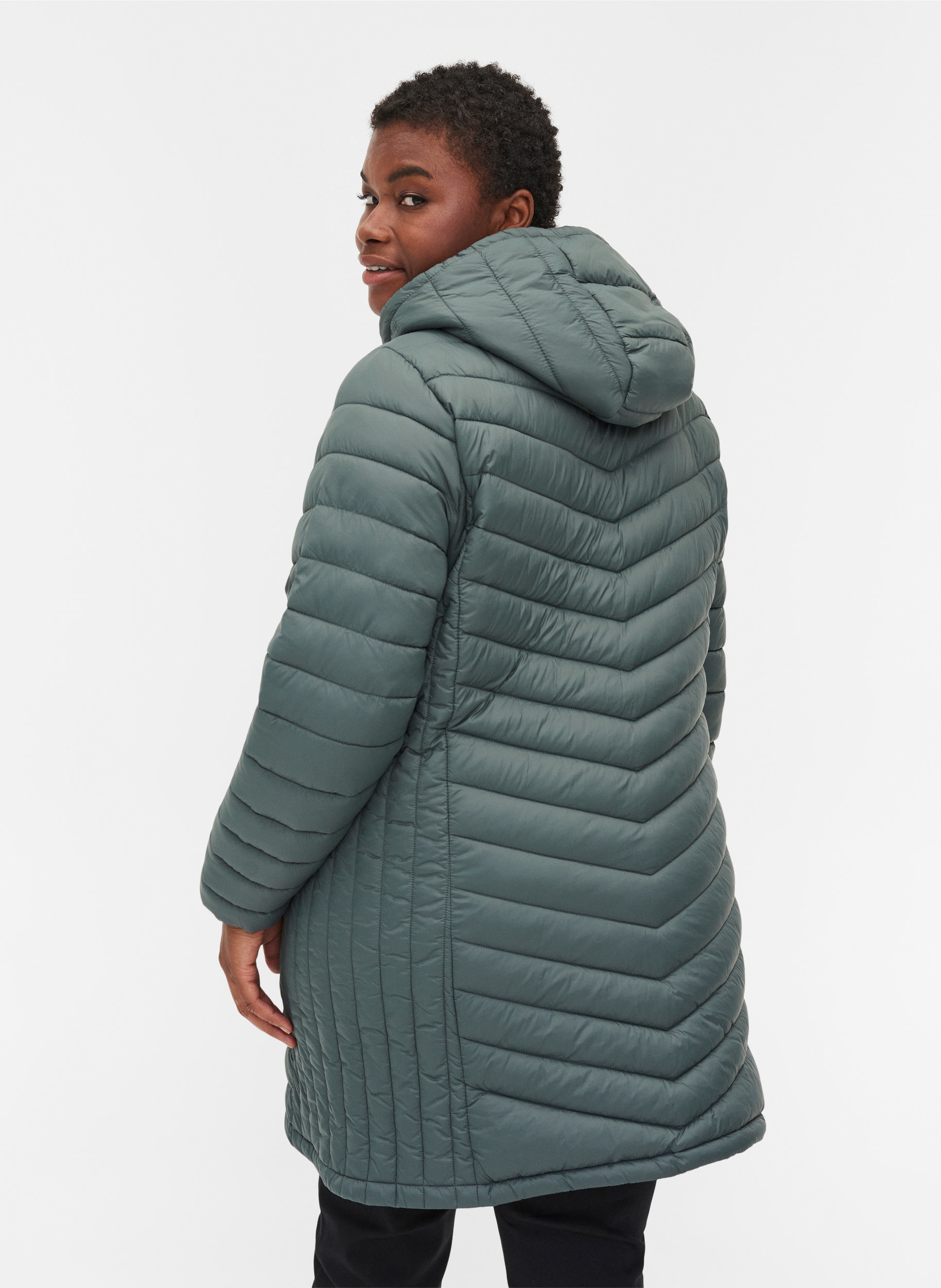 Lett jakke med quiltet mønster, avtagbar hette og lommer, Urban Chic, Model image number 1