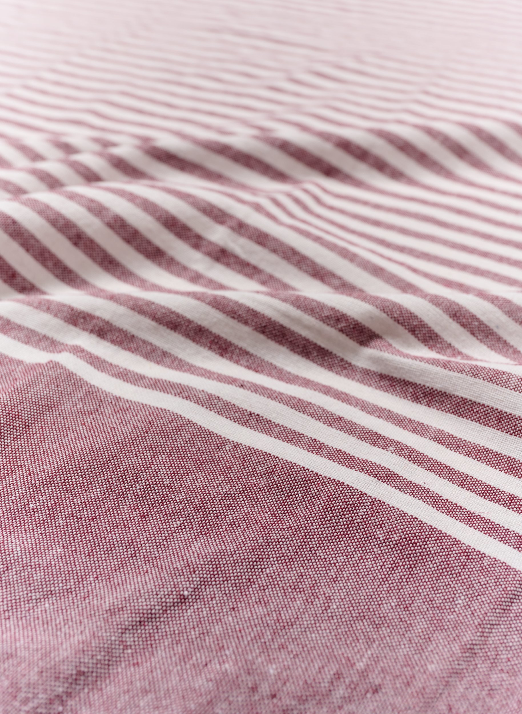 Stripete håndkle med frynser, Dark Red Melange, Packshot image number 3