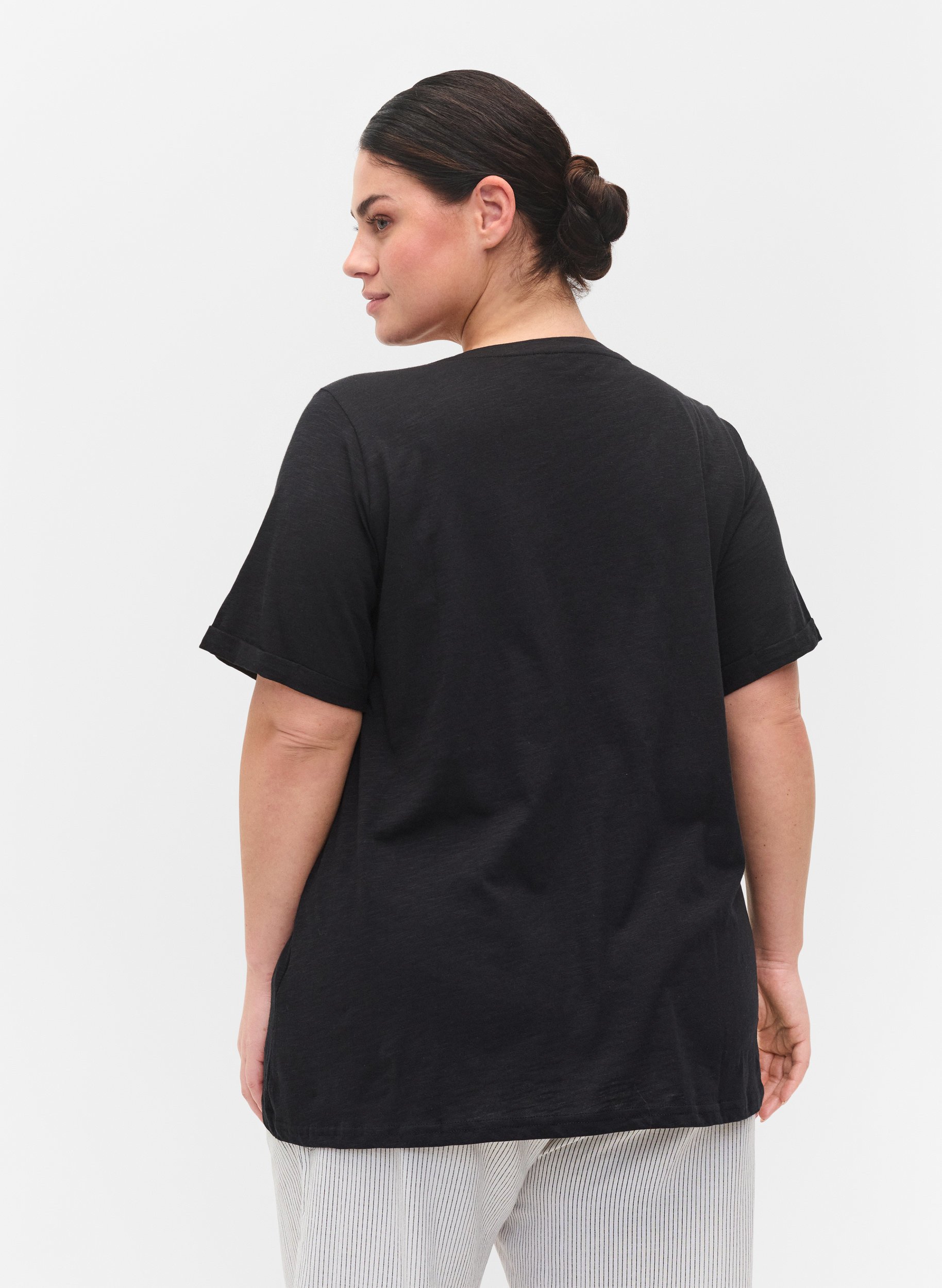 T-skjorte i bomull med korte ermer, Black, Model image number 1