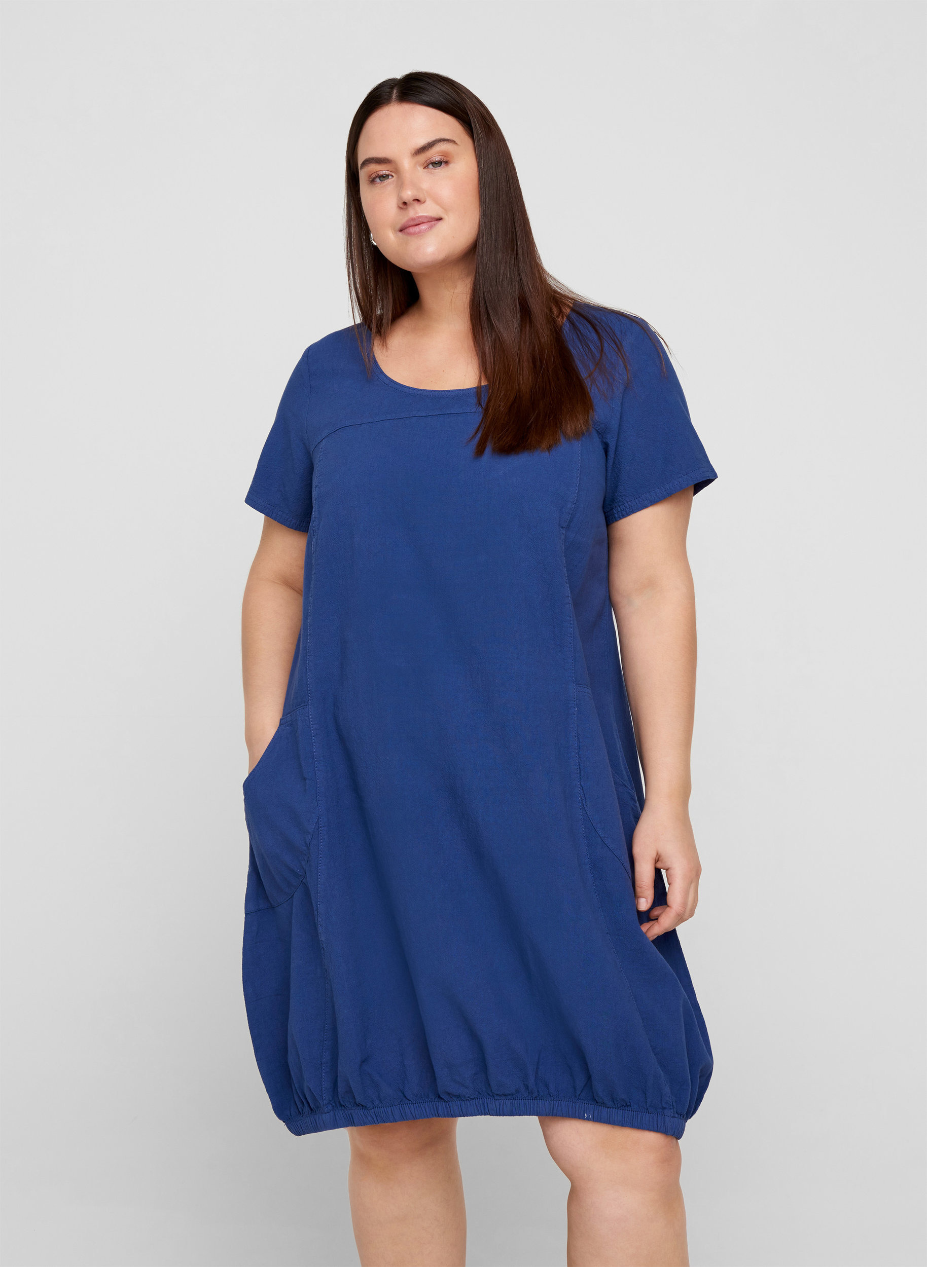 Kortermet kjole i bomull, Twilight Blue, Model image number 0