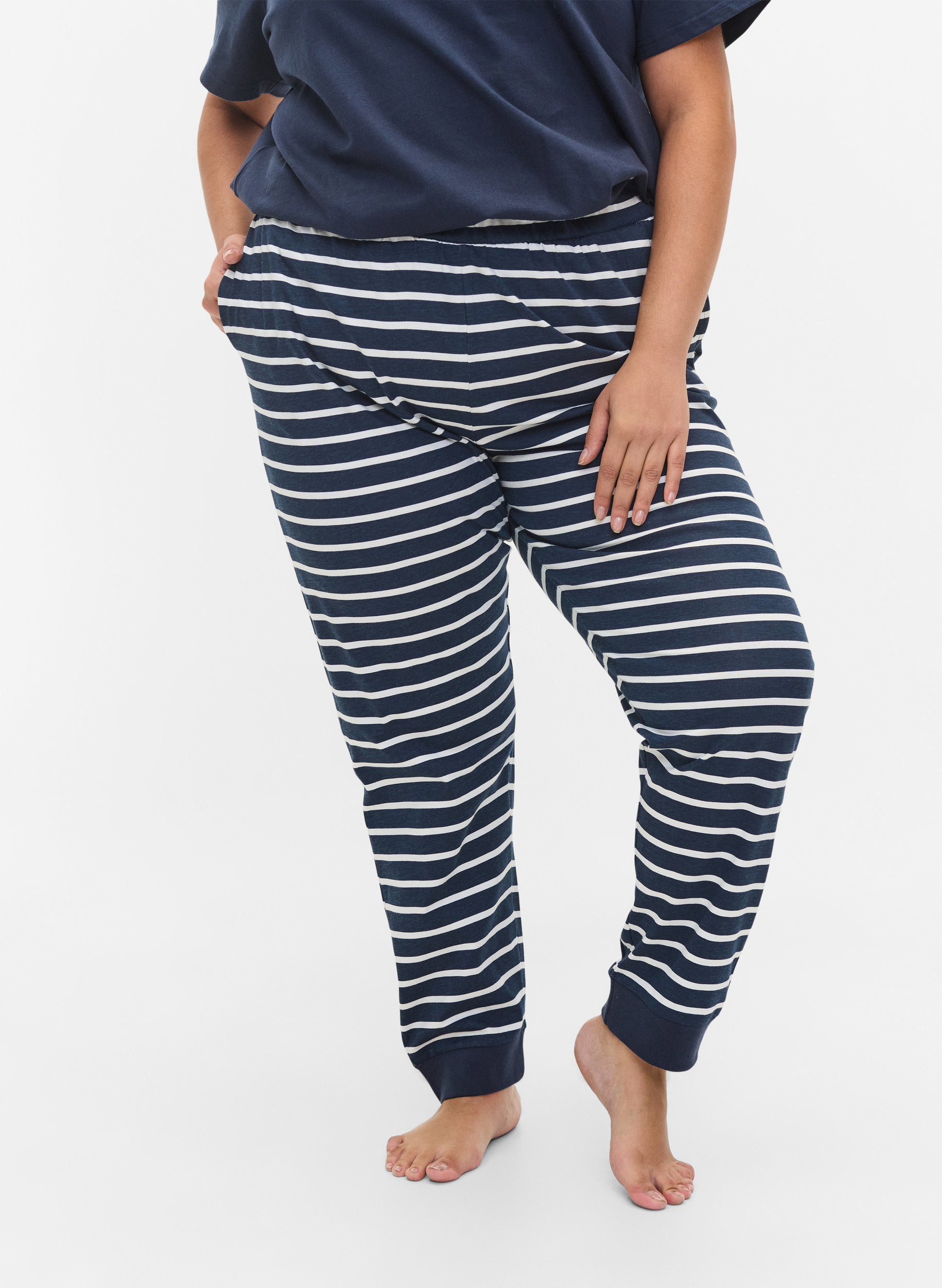 Stripete pysjamasbukser i bomull, Navy Blazer Stripe , Model image number 1