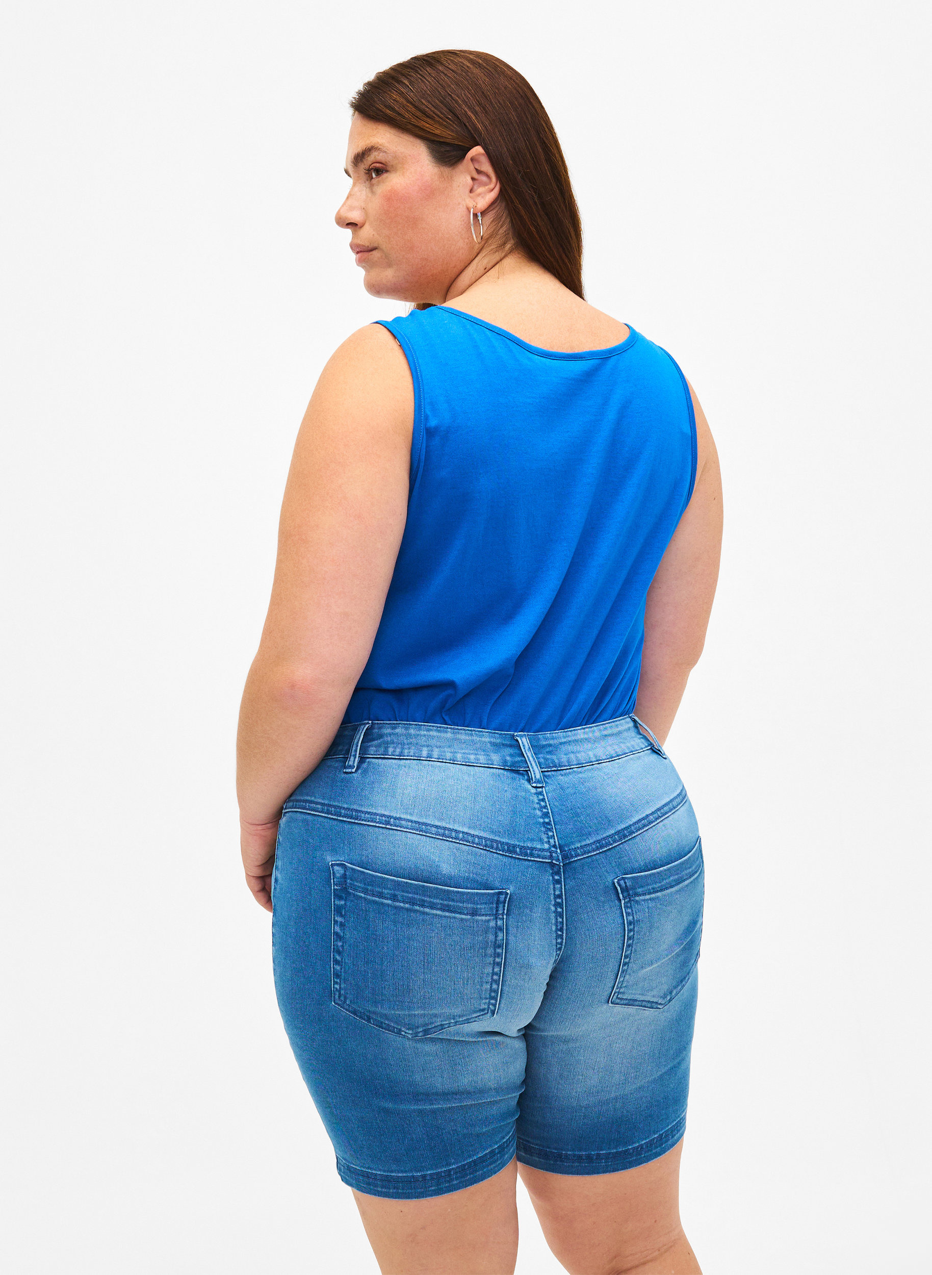 Slim fit Emily shorts med normal midje, Light blue denim, Model image number 1