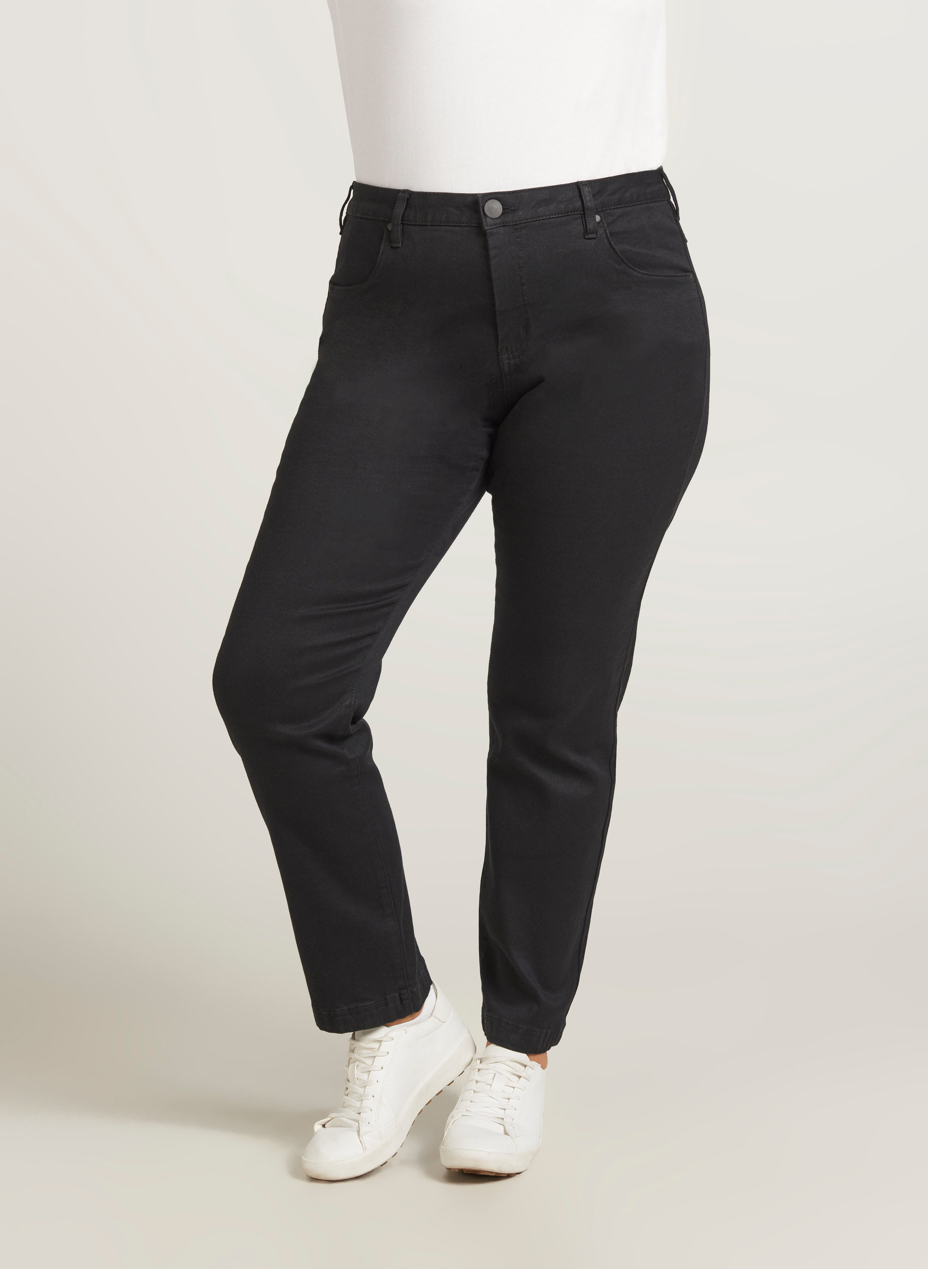 Slim fit Emily jeans med normal høyde i livet, Black, Model image number 1