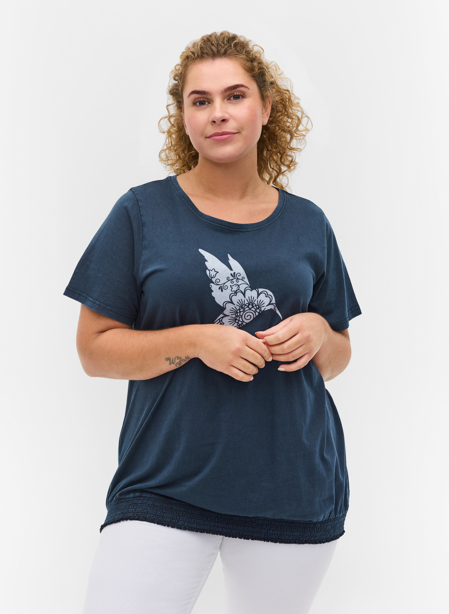 T-skjorte i økologisk bomull med smock, NavyBlazer Acid Bird, Model