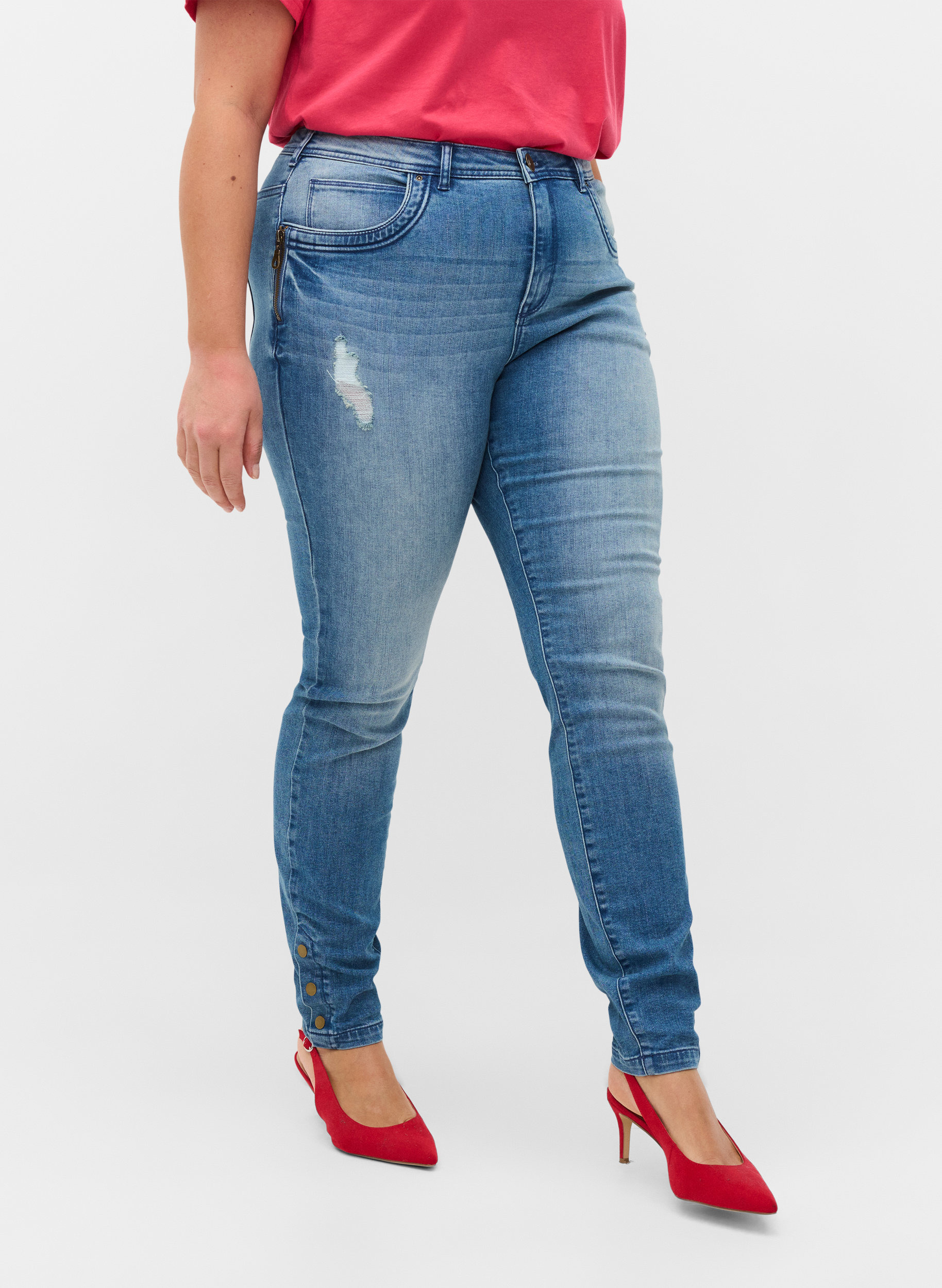Super slim Amy jeans med splitt og knapper, Light blue, Model image number 3