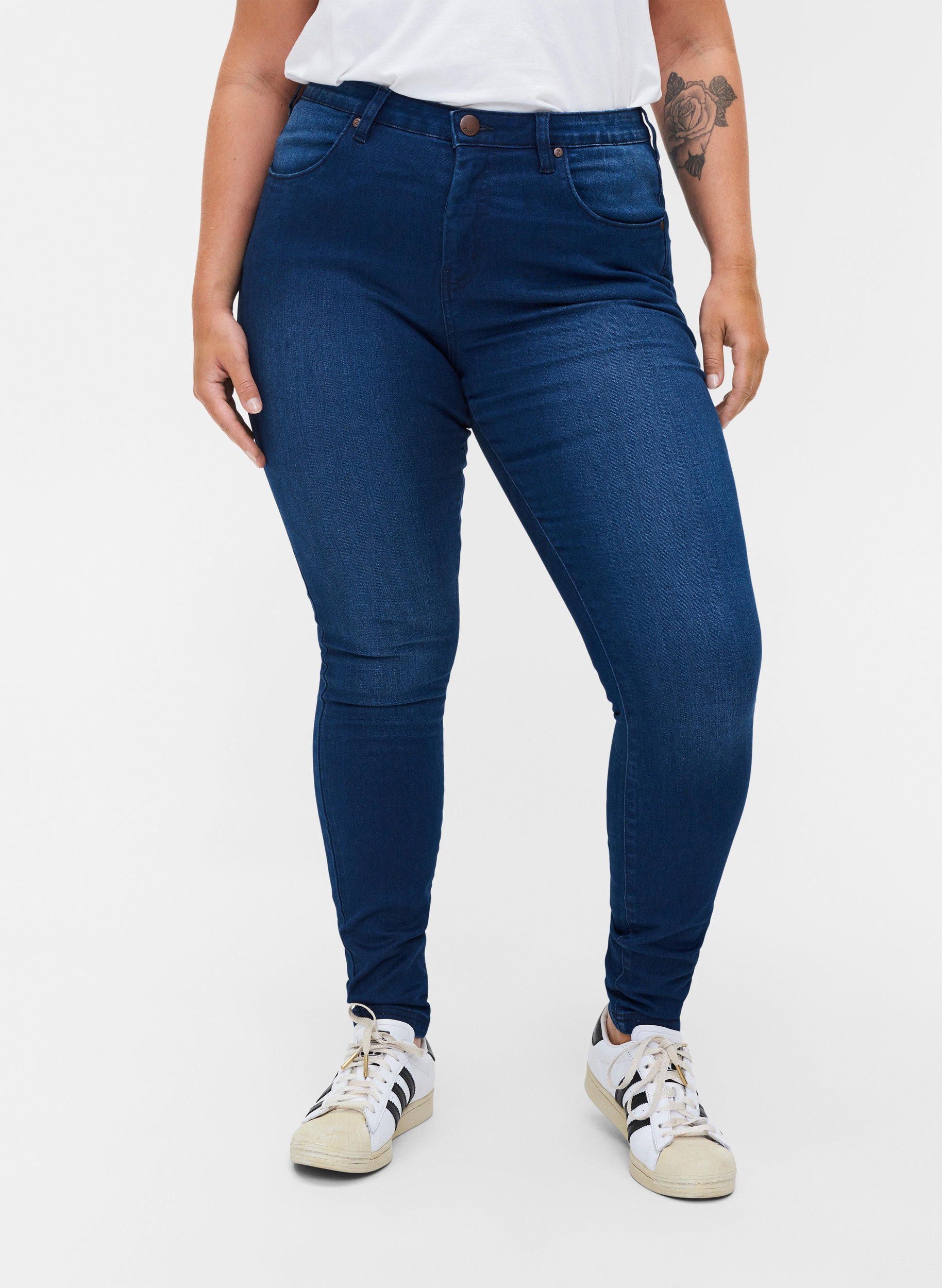 AMY jeans, Blue denim, Model image number 3