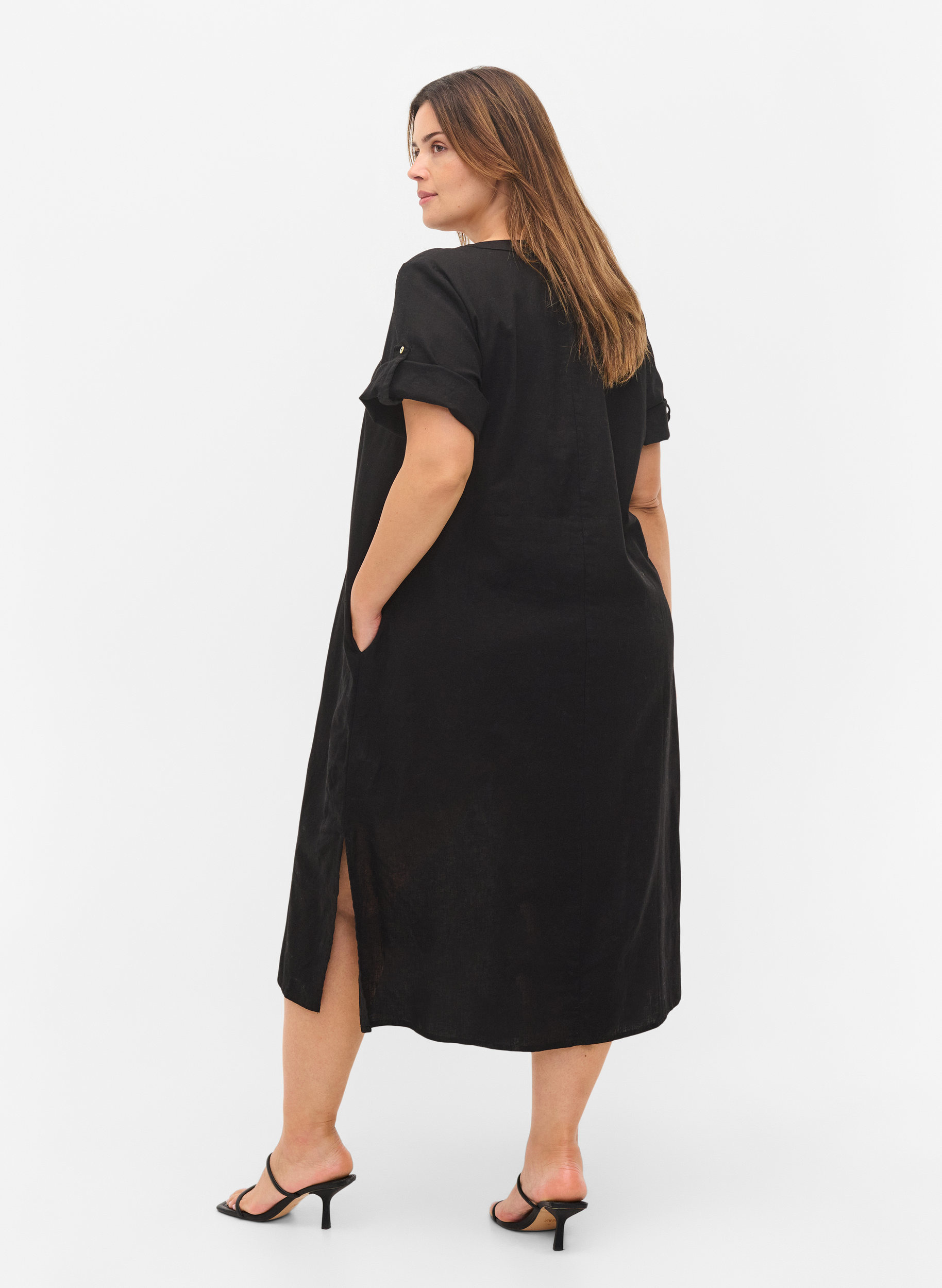 Lang skjortekjole med korte ermer, Black, Model