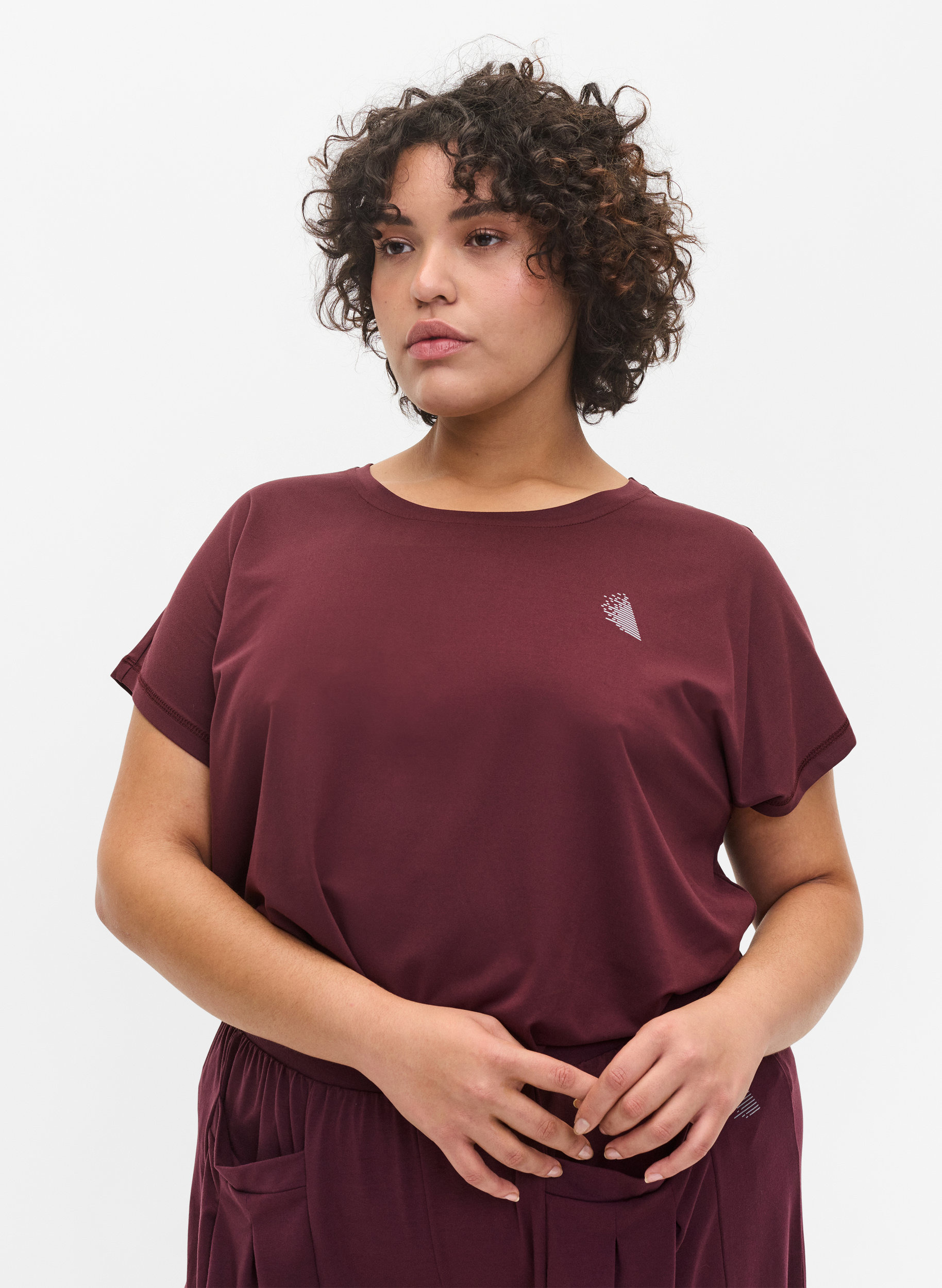 Ensfarget t-skjorte til trening, Sassafras, Model