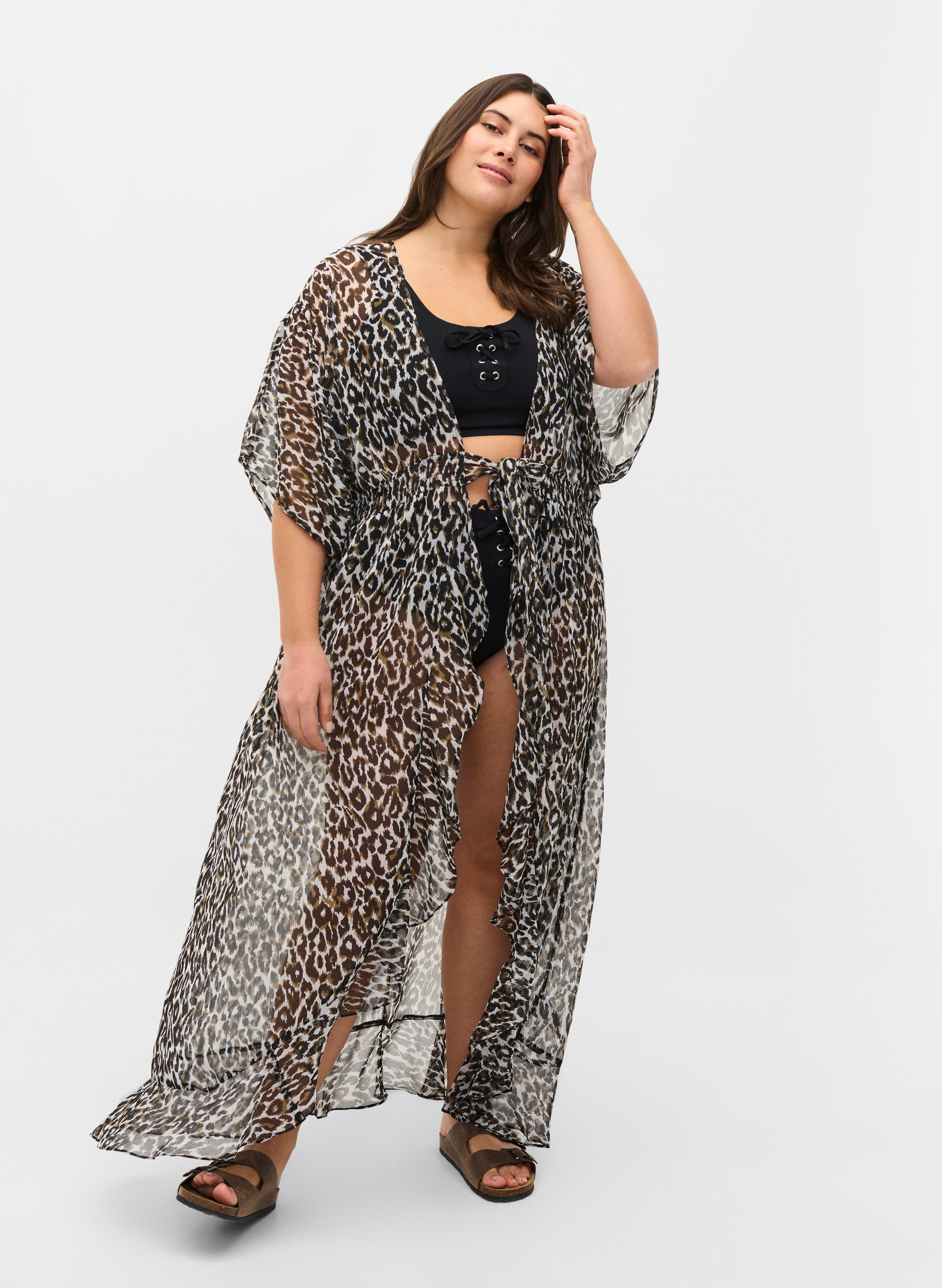Strandkimono med mønster, Leopard Print, Model