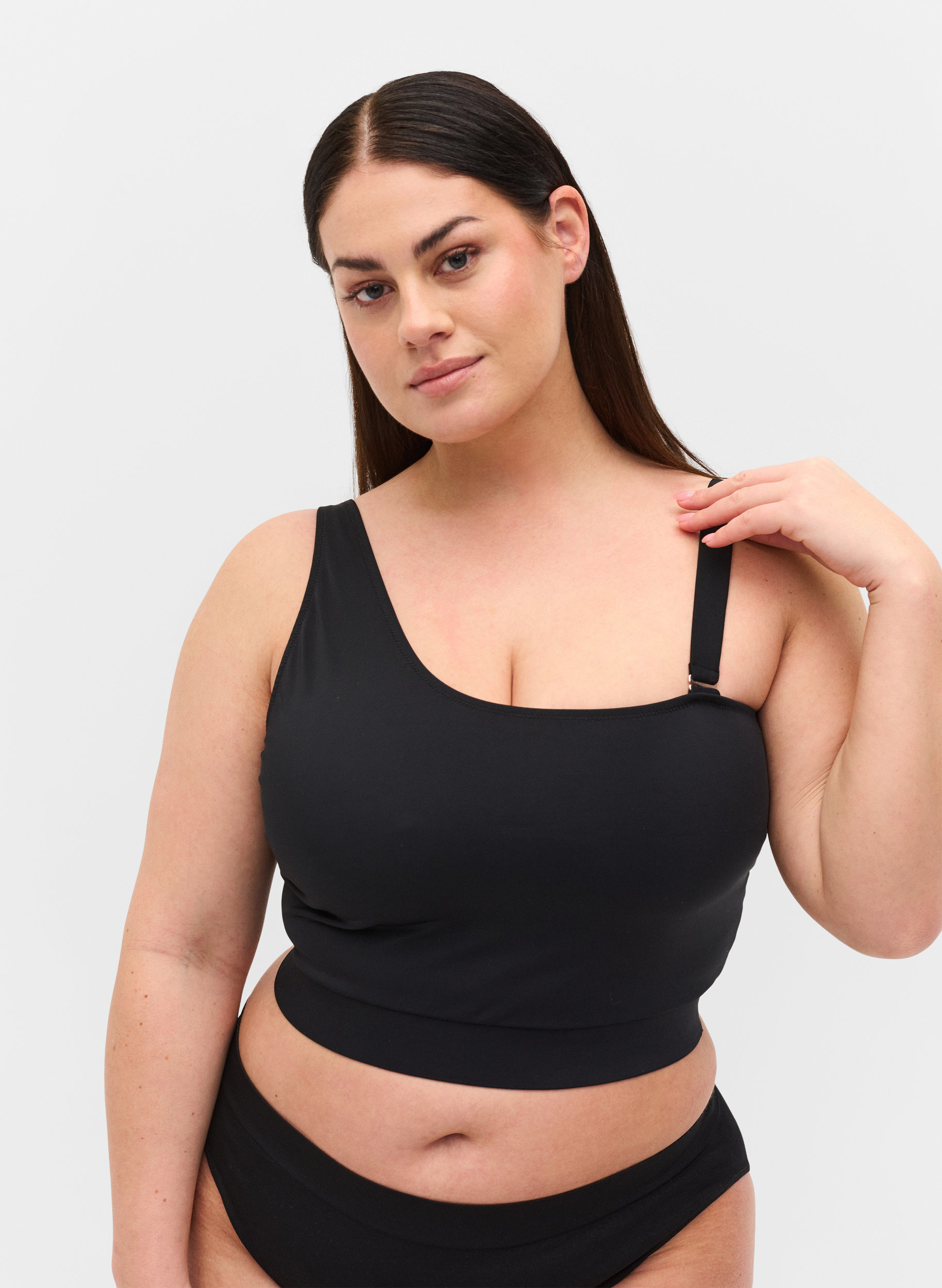 Bikinitopp med one-shoulder, Black, Model