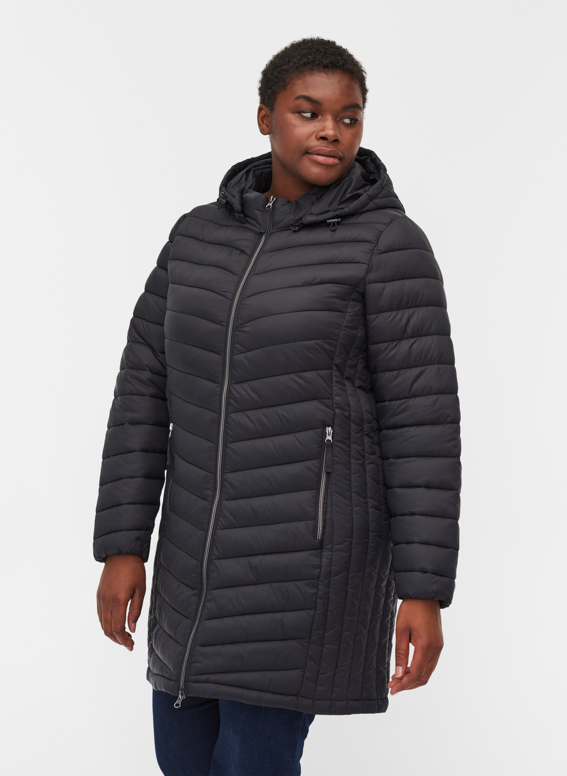 Lett jakke med quiltet mønster, avtagbar hette og lommer, Black, Model image number 0