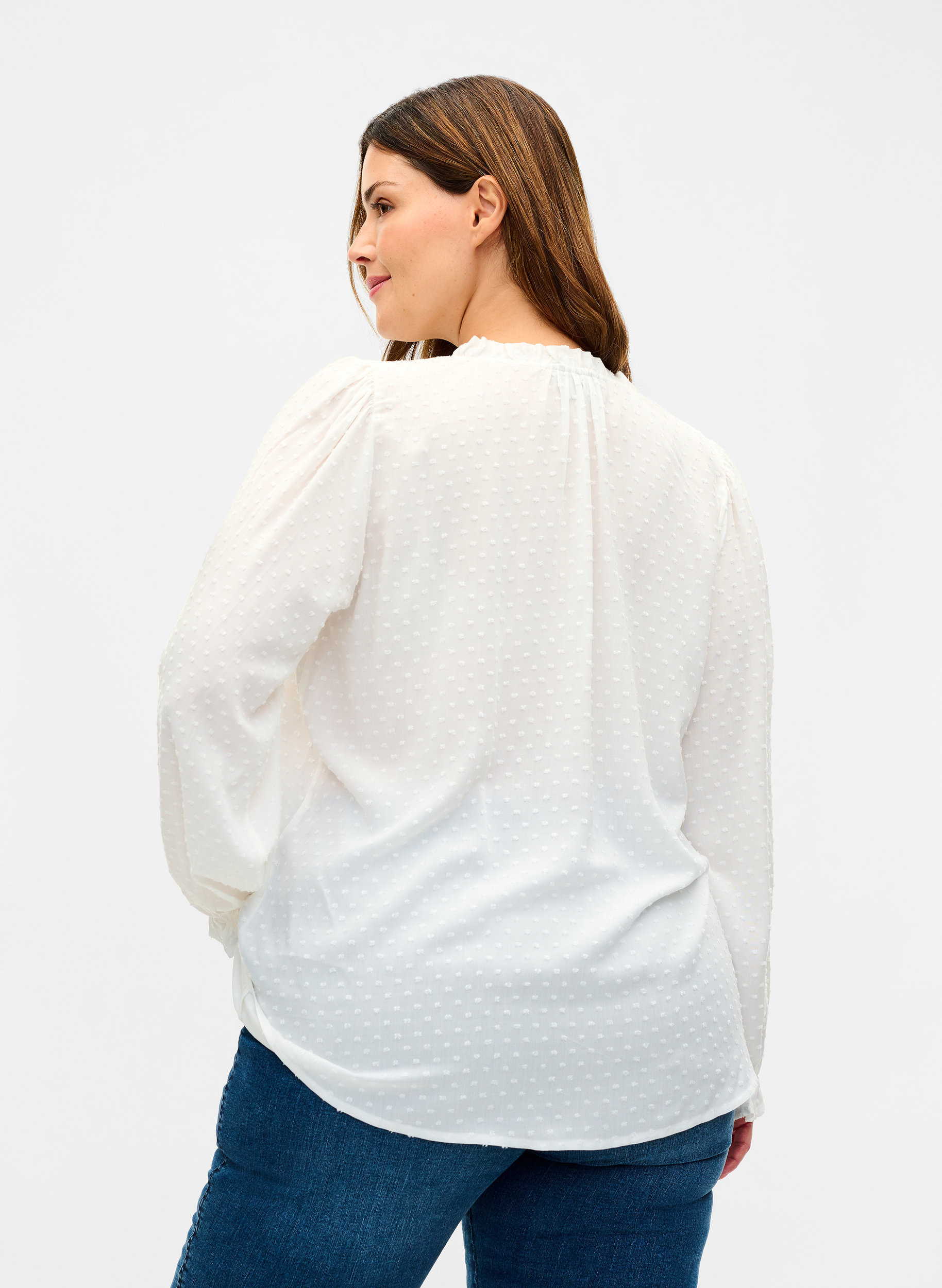Langermet bluse med smock- og volangdetaljer, Bright White, Model image number 1