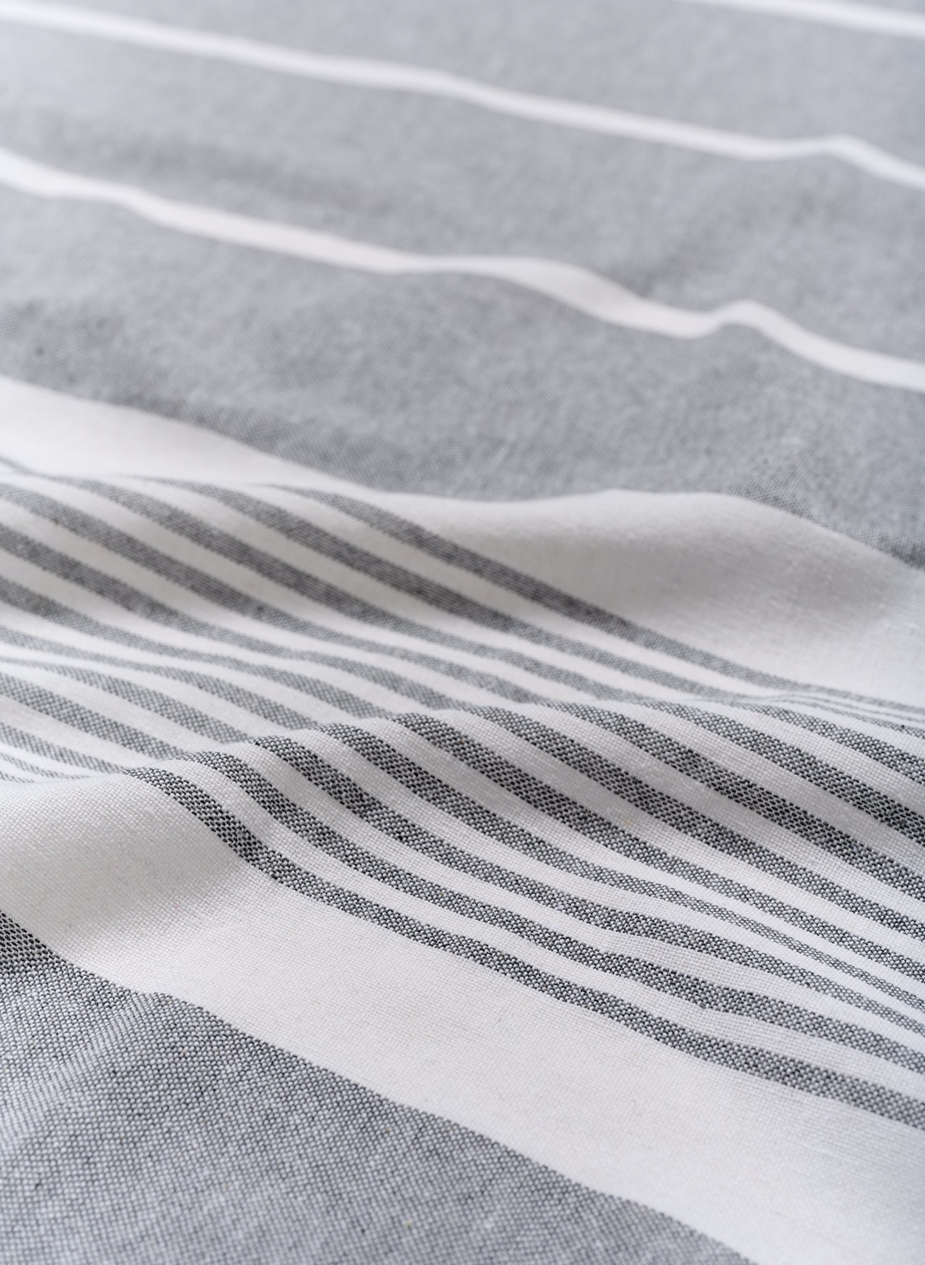 Stripete håndkle med frynser, Medium Grey Melange, Packshot image number 3