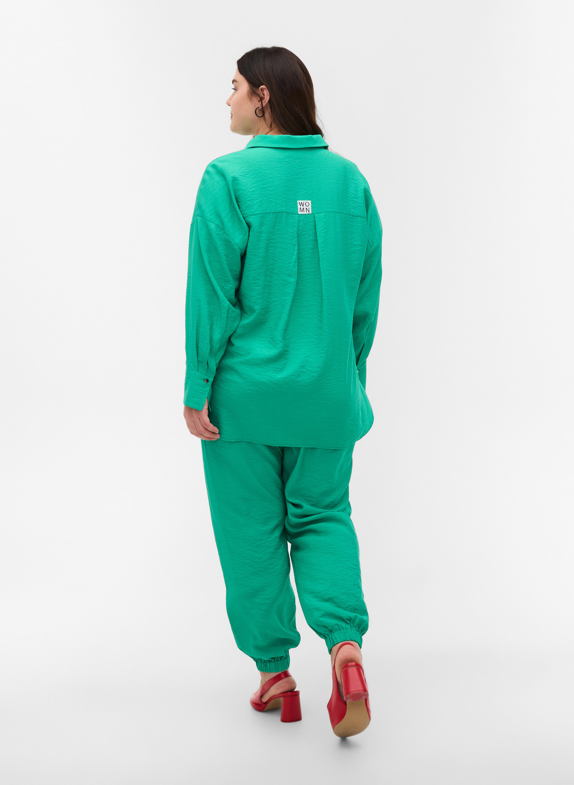 Viskosebukser med strikk og lommer, Mint, Model