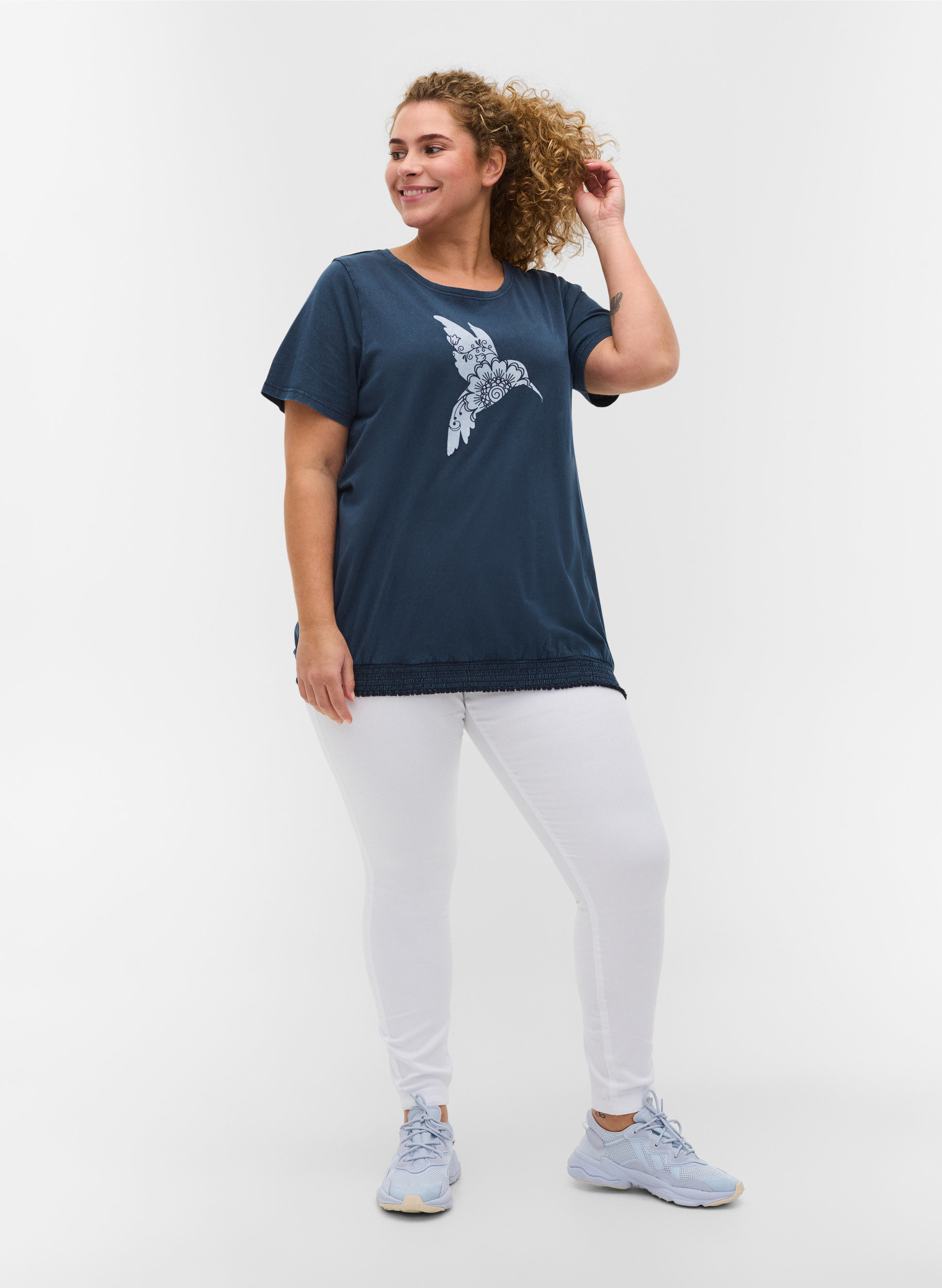T-skjorte i økologisk bomull med smock, NavyBlazer Acid Bird, Model image number 2